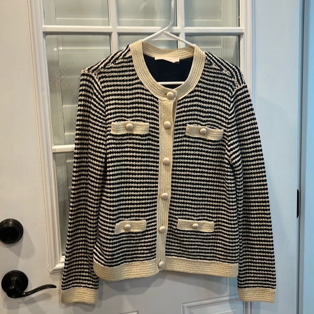 Tory Burch seater blazer, stunning with black turtleneck and black pants!